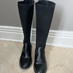 Girls Tall black Steve Madden boots size 3